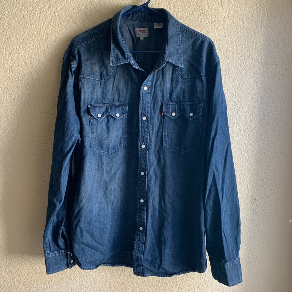 Levi’s denim button up